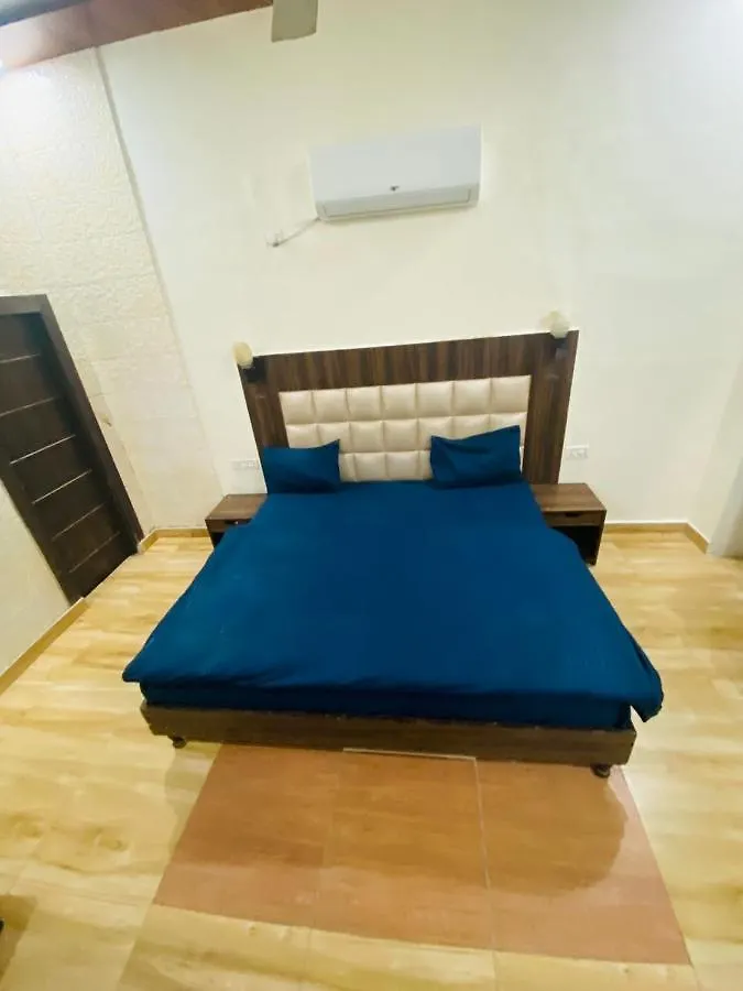 Hotel Premium White House Agra  Agra (Uttar Pradesh)