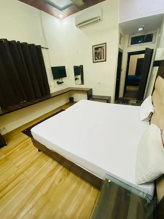 Hotel Premium White House Agra  Agra (Uttar Pradesh)