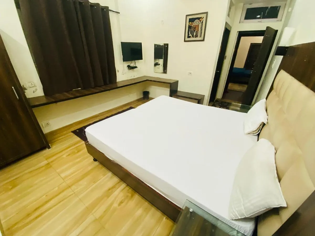 Hotel Premium White House Agra  0*, Agra (Uttar Pradesh) India